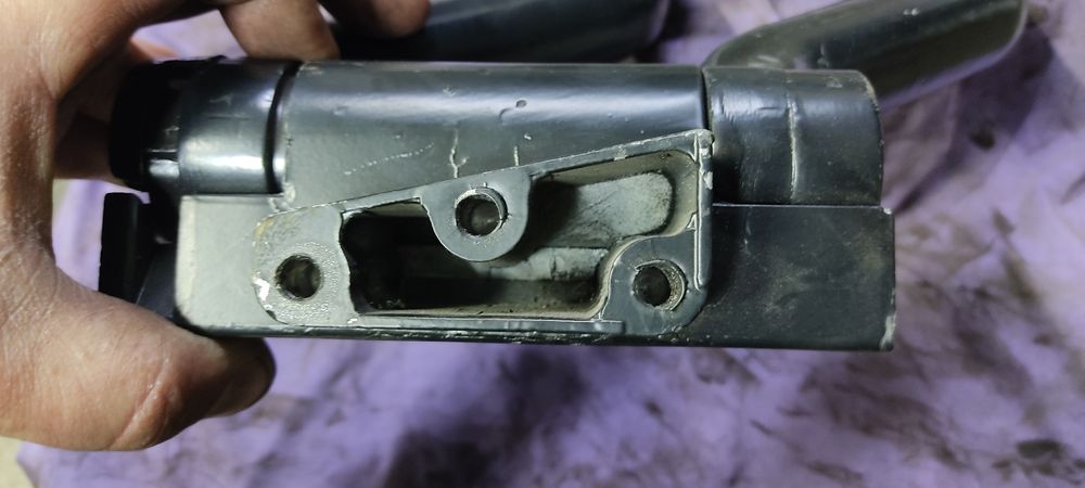 Volvo Кронштейн зеркала