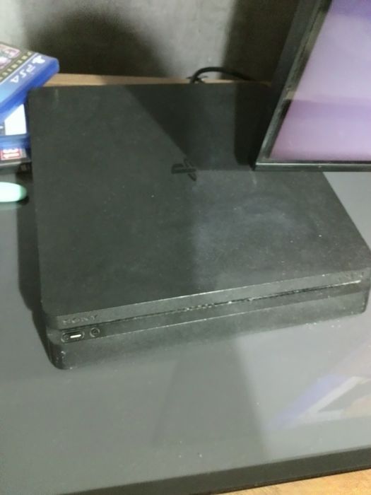 Пс 4 слим 500 гб + 6игр