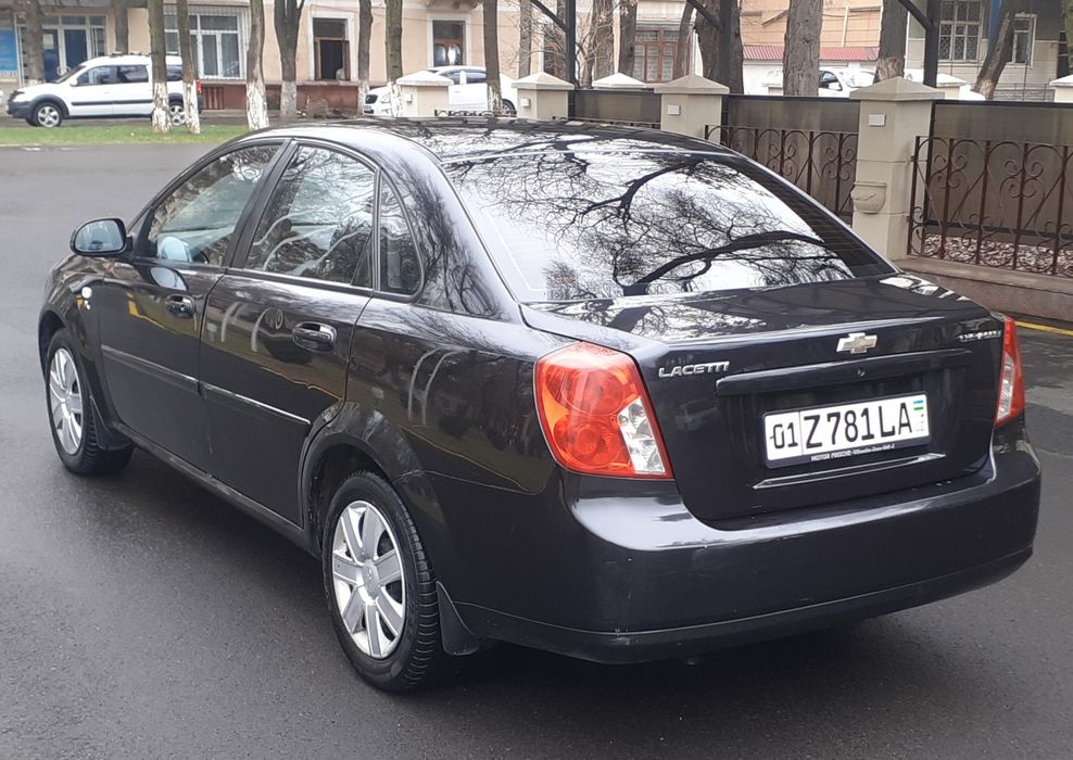 Lacetti 2012 yil mexanika obyom 1,8 srochna