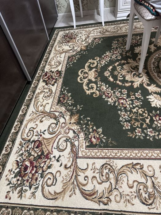 Продам Ковер в отличном состоянии