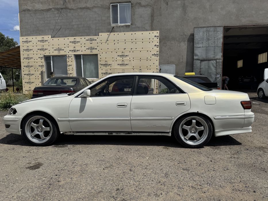 Продам Toyota mark 2 100