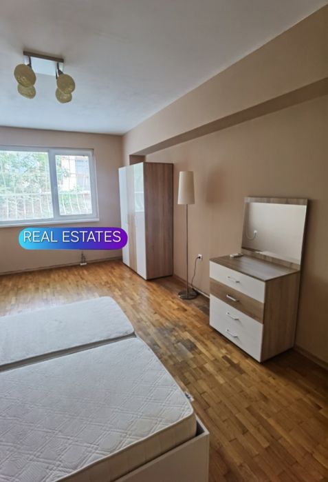 Дава се под наем Тристаен апартамент в София, Манастирски ливади - 130 кв.м за 714 € - Снимка #8