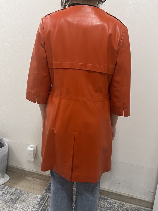 Кожаный плащ