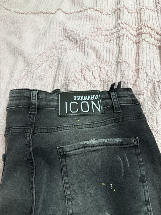 blugi dsquared2 , marimea 32 barbati