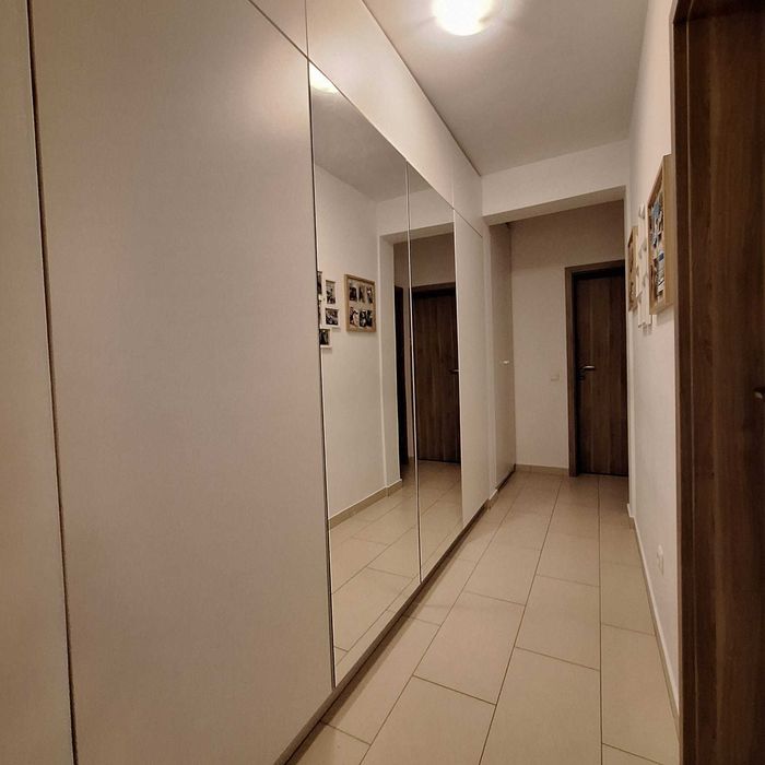Apartament 3 camere Turnisor, 2 bai, 2 balcoane, cămară, loc parcare