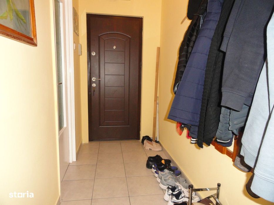 Apartament 3 camere conf. 1, 2 balcoane, et. 3, Vlaicu - Lebada, 73 mp
