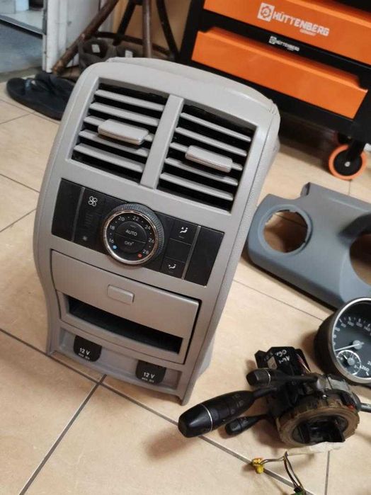 Мерцедес-Бенц ML 500 W164 / Mercedes-Benz ML 500 W164 на части