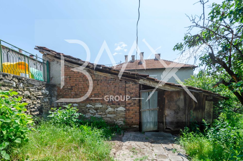 Продава се Къща в София, Център - 144 кв.м за 542 €/кв.м - Снимка #9