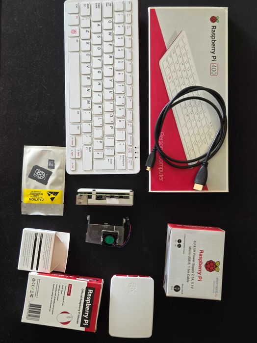 Rapberry Pi SET: 400 si RBP 4 cu 4gram plus periferice
