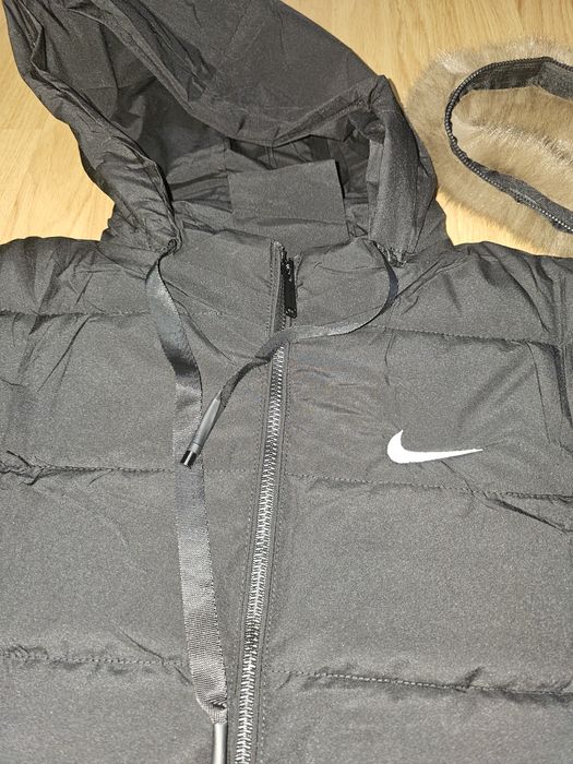Geaca Nike groasă