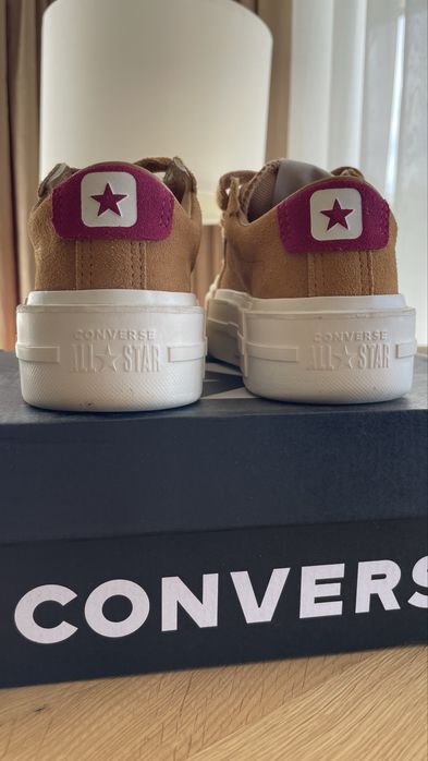 Маратонки CONVERSE