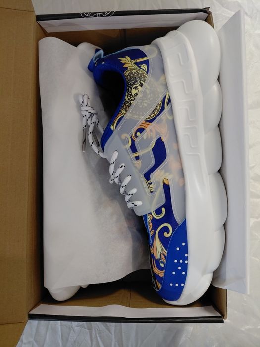 Adidași Versace Chain Reaction