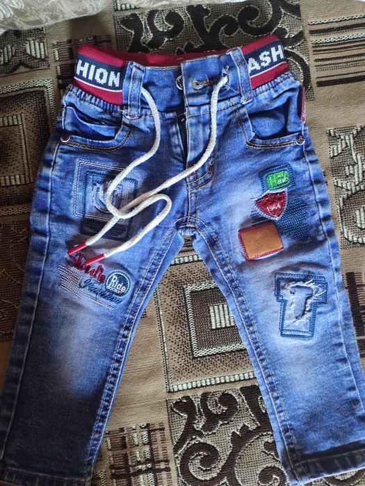 Джинсы на малыша