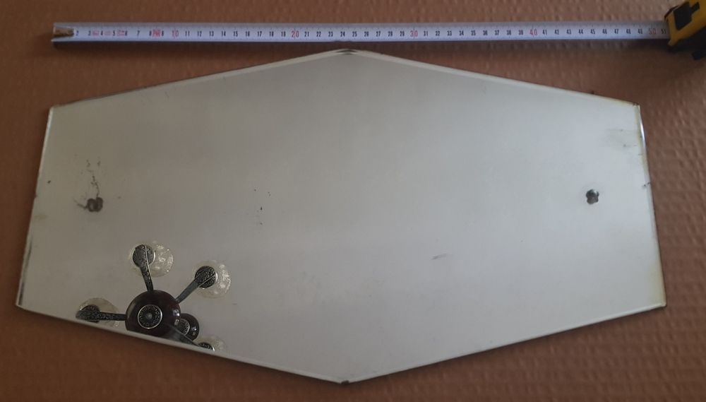 Oglinda pentru camera, mobila, baie.