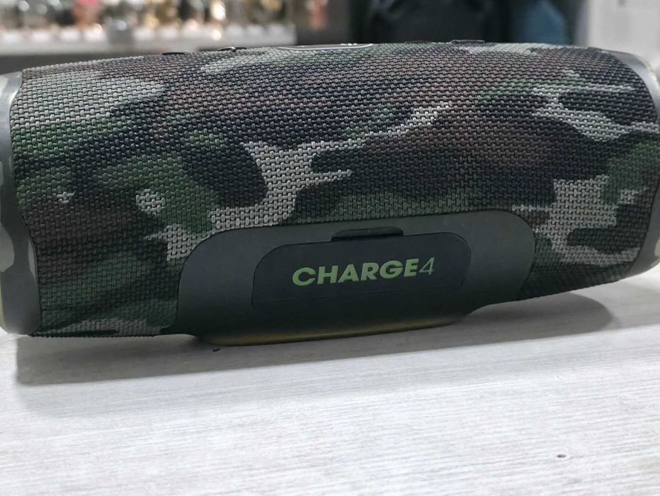 Bluetooth колона JBL Charge 4 камуфлаж