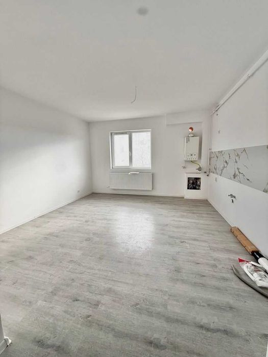 Garsoniera cartier Militari Residence- mutare imediata!!