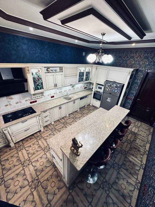 ДОМ с участком сампи