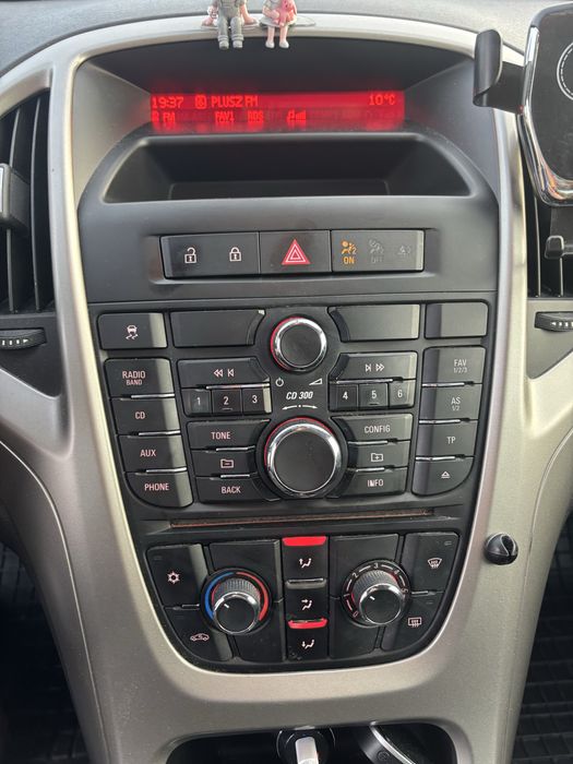 Vănd Opel Astra J 1.6 MPI