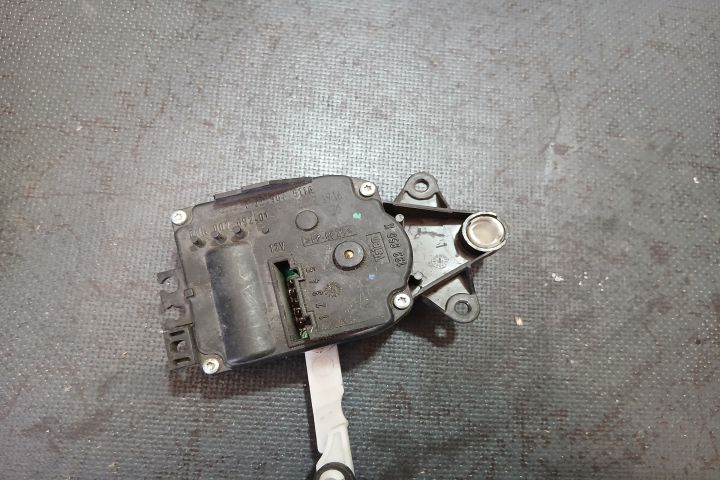 Motoras clapeta aeroterma 1J2907511A 1J2907511A Volkswagen VW Passat