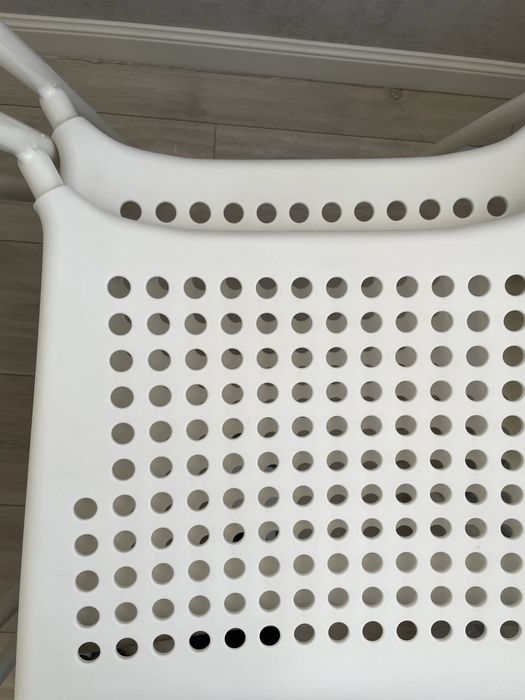Продаю стулья 4 шт икея ikea