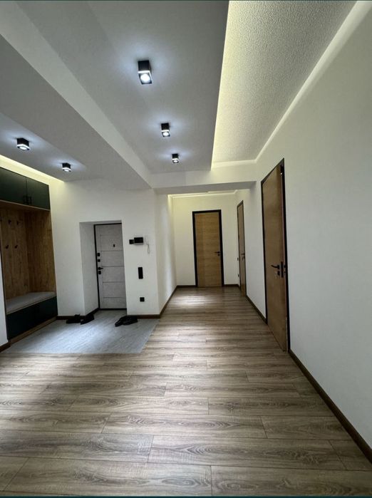 Ойбек Аренда Гаспиталний 4 комнт б уютная квартира в новостройке