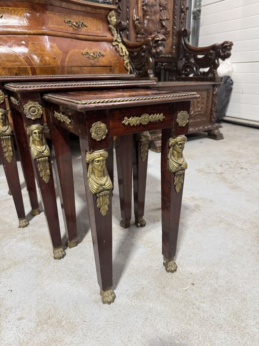 Set 3 masute empire din lemn cu intarsii si elemente bronz