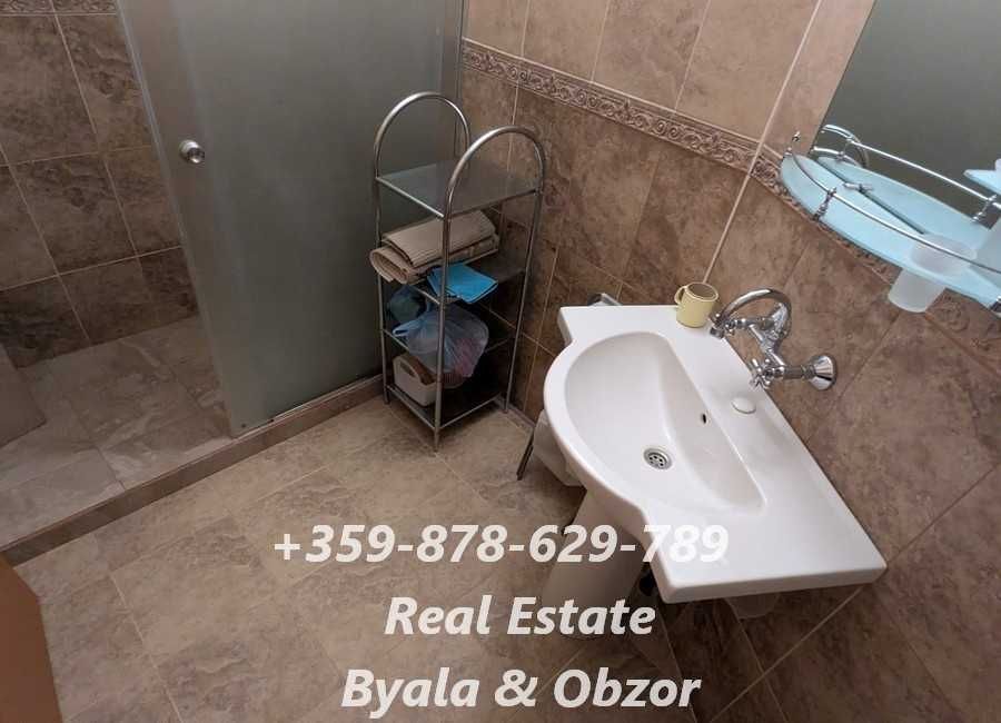 Продава се Тристаен апартамент в Бяла - 103 кв.м за 962 €/кв.м - Снимка #16