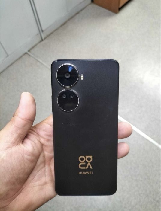 Huawei Nova 12se 8/256гб