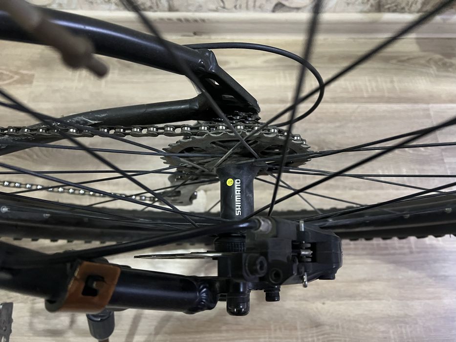 Korea dan olip kelingan velik sotiladi