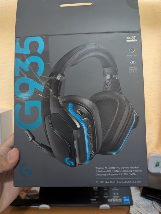 Logitech G935 Wireless 7.1 Lightsync Gaming Headset, negru