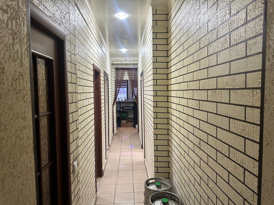 Продам кафе по адресу пр.Республики 148