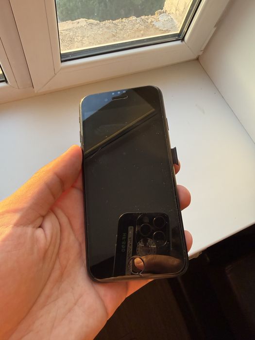 Apple iPhone SE 2020