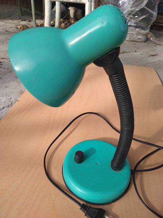 Лот от разнообразни лампи