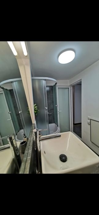 Garsoniera de inchiriat