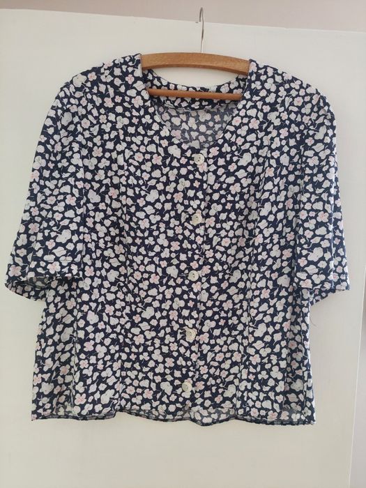 Три  летни блузи.                           .