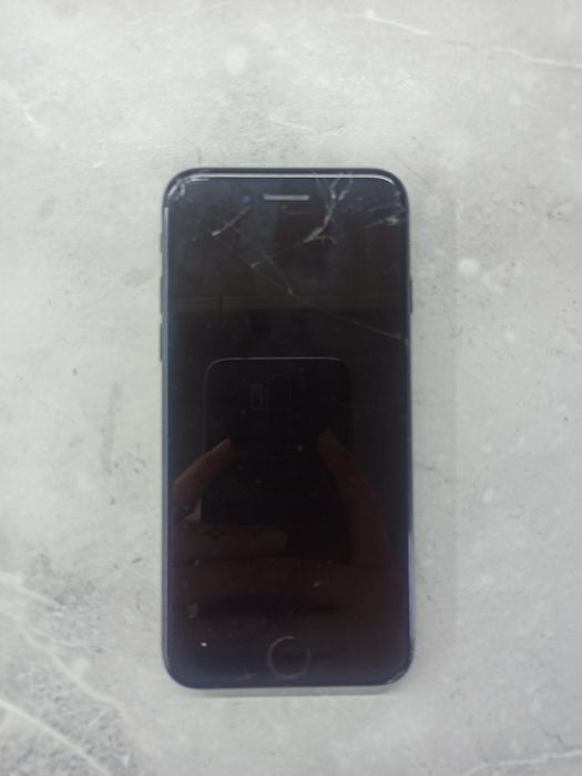 iphon 7, 32гб не виснет