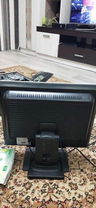 Монитор в отличном состоянии