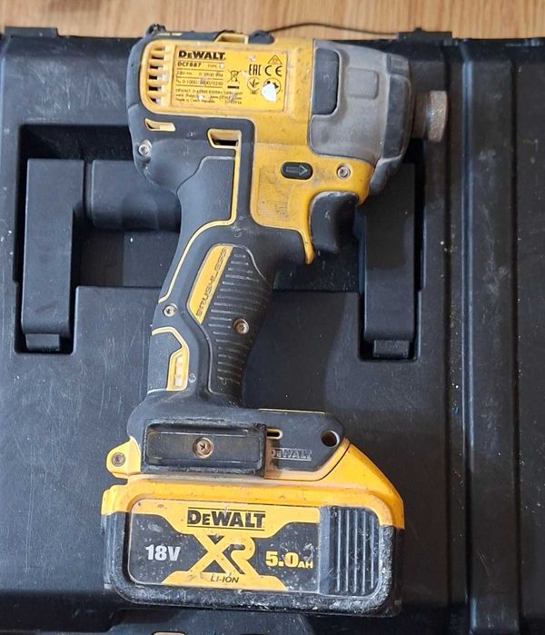 Dewalt DCF 887 импакт