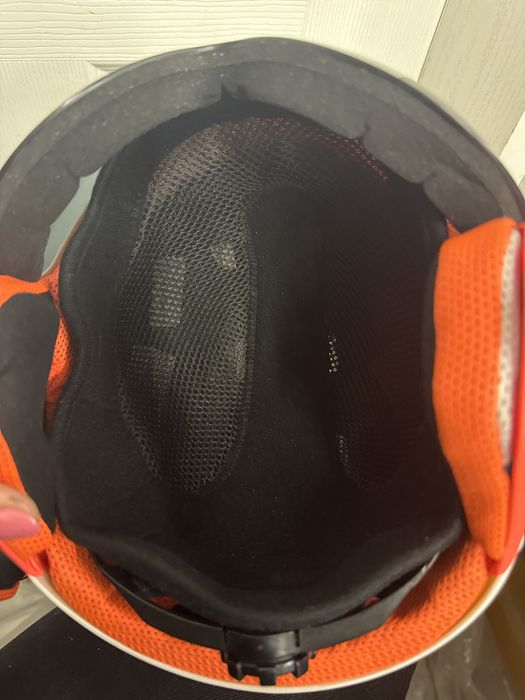 каска  за ски със очила …