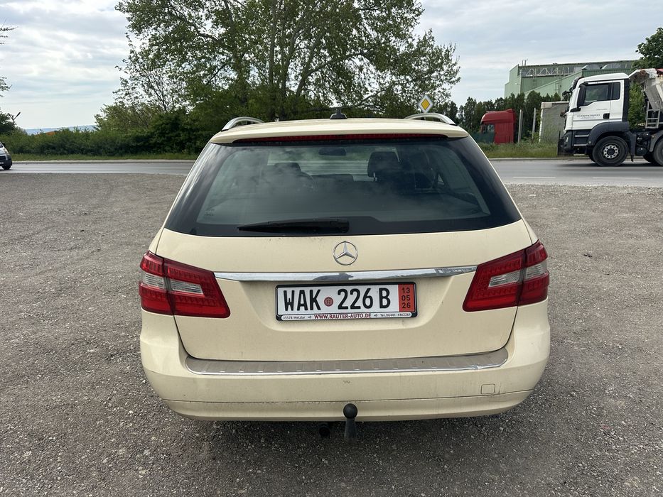 Мерцедес Е класа комби W212 - 220cdi- 651. НА ЧАСТИ!