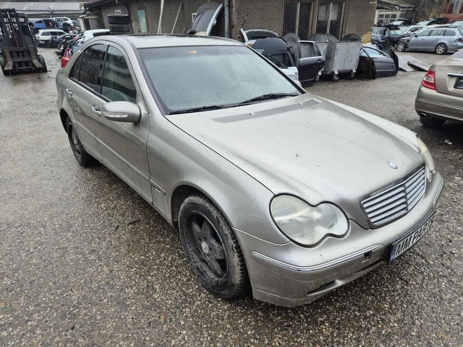 Mercedes W203 C320 218кс 4Matic M112 седан автоматик НА ЧАСТИ!