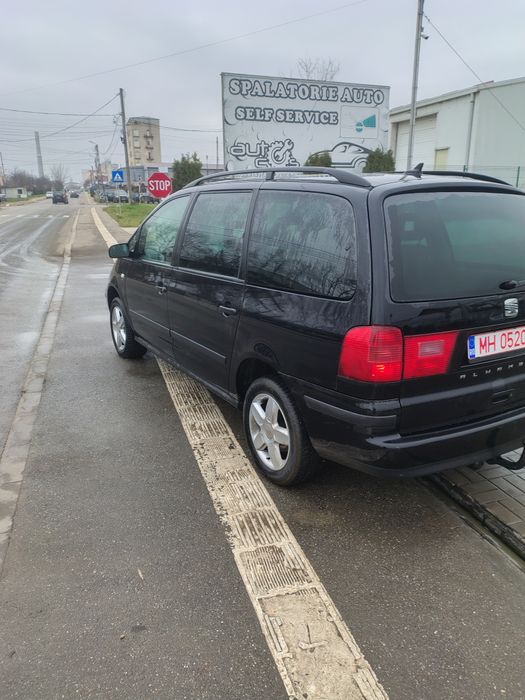 Vând Seat Alhambra