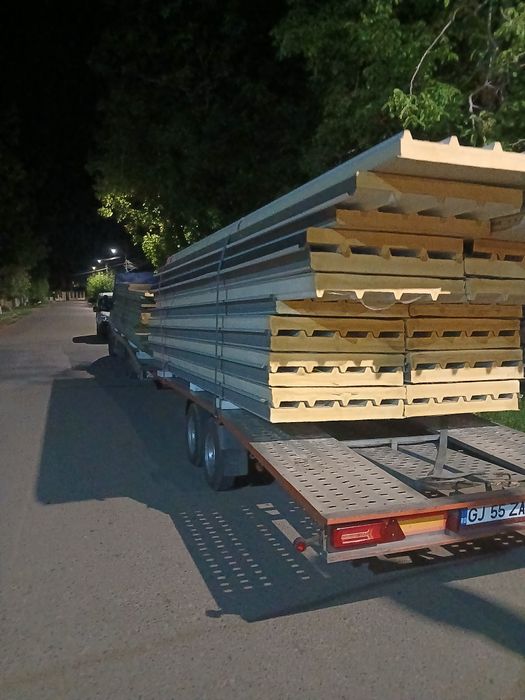 Vând panouri Sandwich