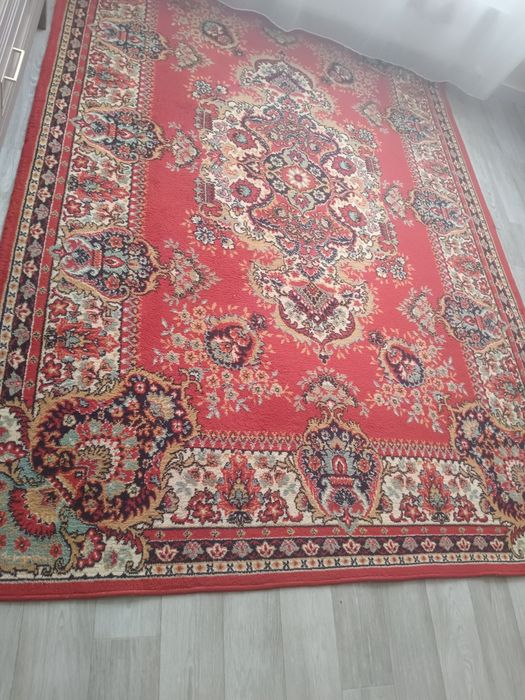 Ковёр  размер 2м х 3 м