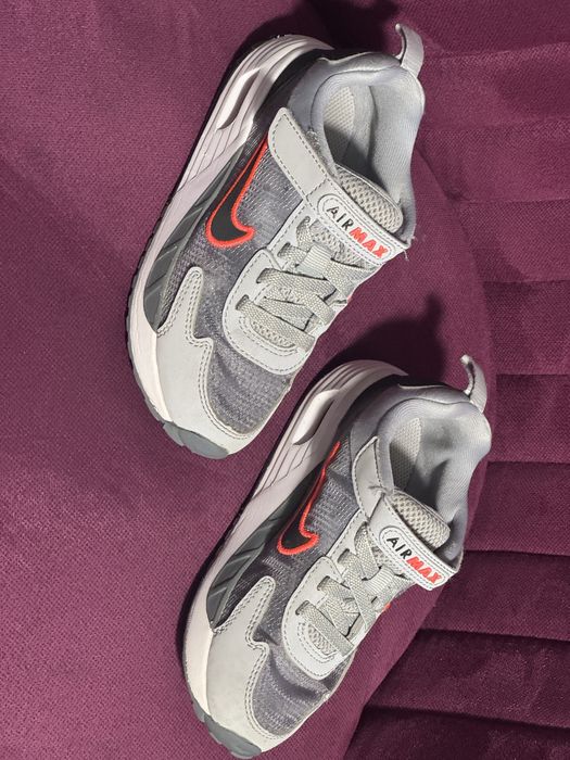 Детски маратонки nike airmax