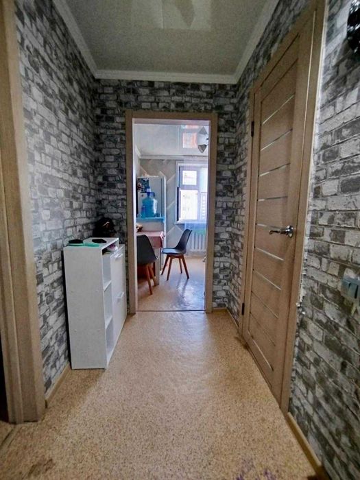 Продам 1 комнатную в Береке