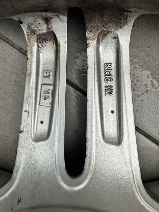 Roti Mercedes/Audi/Vw R18