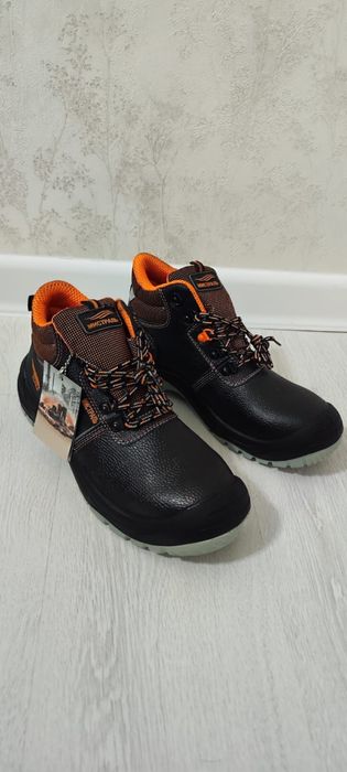 Осенний-весенний ботинка