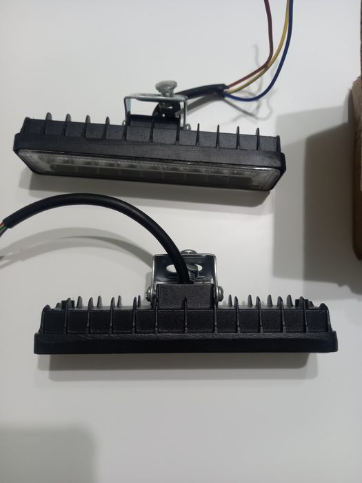 Продаётся прожектор