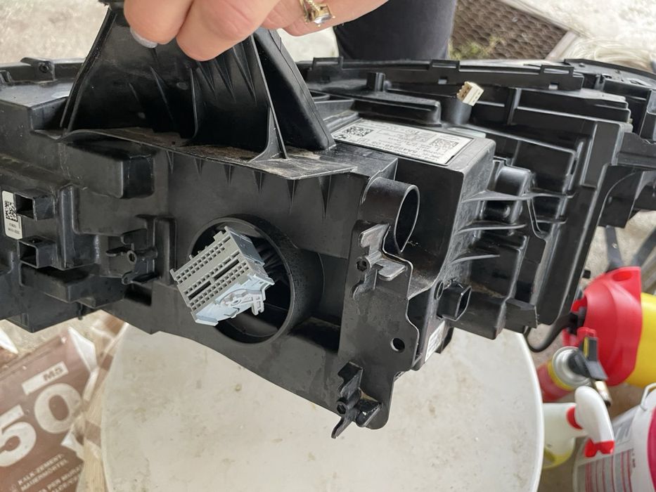 Десен фар Full Led - BMW 2 serie 2022г